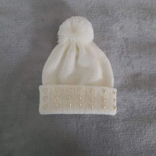 Touca Bebê Pompom E Pérolas Off White