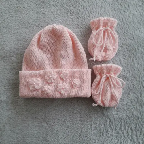 Touca Com Flor De Crochê E Luvinhas Maternidade Rosa Bebê