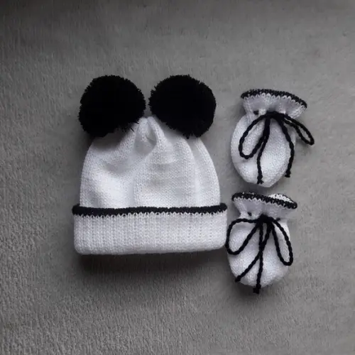 Touca Dois Pompom e Luvas Bebê Maternidade Branca e Preta