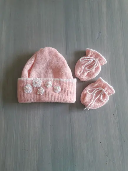 Touca e Luvas em Tricô e Crochê Rosa Bebê Tamanho m