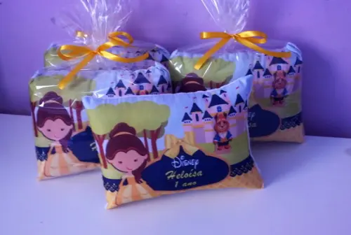 Almofada - Chuva de Amor (15x20cm)