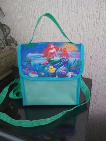 Bolsa Térmica com Alça Tiracolo