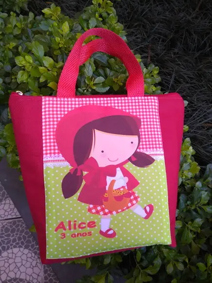 Mini Bag Térmica Chapeuzinho