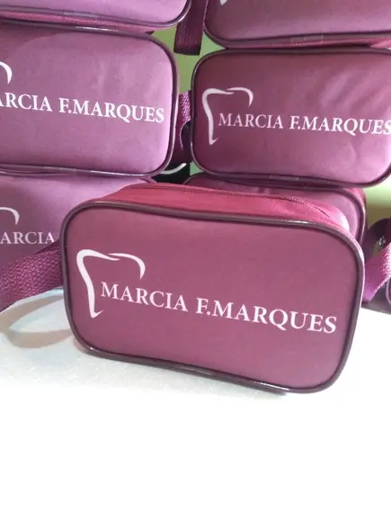 Necessaire Brinde