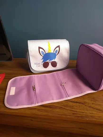 Necessaire com Aba Lembrancinha Unicórnio