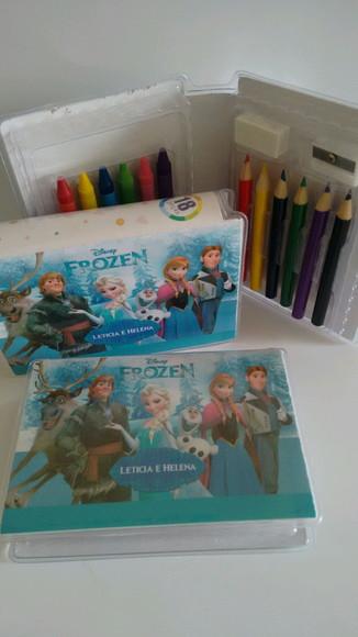 Estojo de Colorir 18 peças