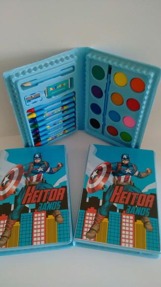 Estojo de Pintura Avengers