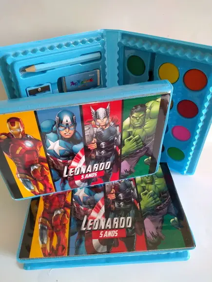 Estojo de Colorir Avengers