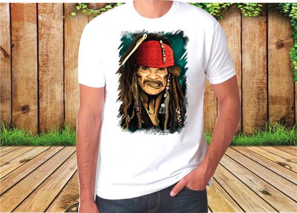 Camiseta Seu Madruga Pirata do Caribe