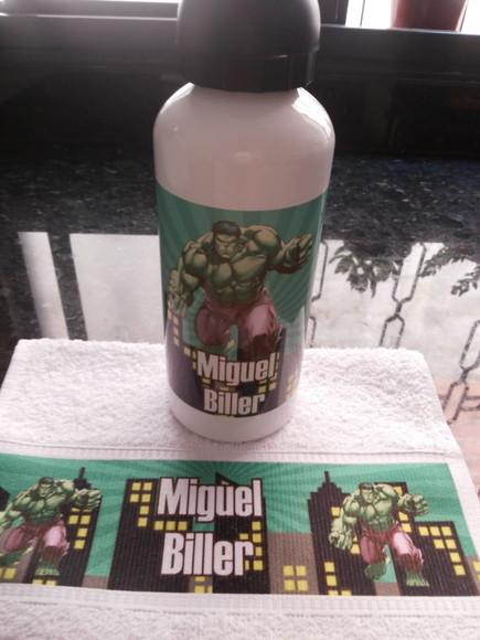 Kit Toalha + Squeeze Personalizados