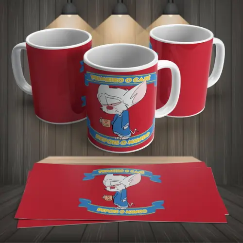 Caneca Personalizada Primeiro o Café Depois o Mundo