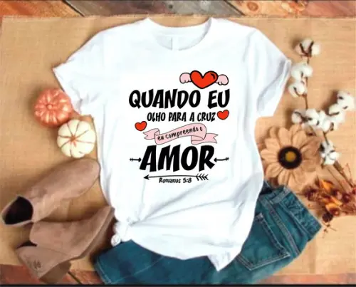 Camiseta Gospel Quando Eu Olho para Cruz