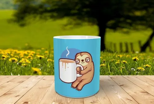Caneca Preguiça Tomando Café