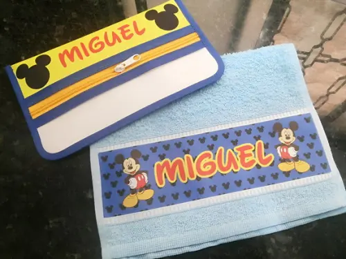 Necessaire Higiene Bucal + Toalha Lavabinho Mickey