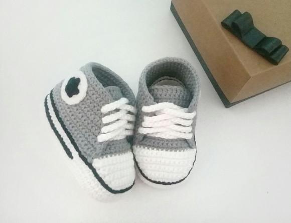 Tenis de Crochê Star para Bebê - Cinza