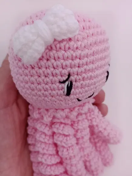 Polvo Amigurumi para Bebê - Rosa