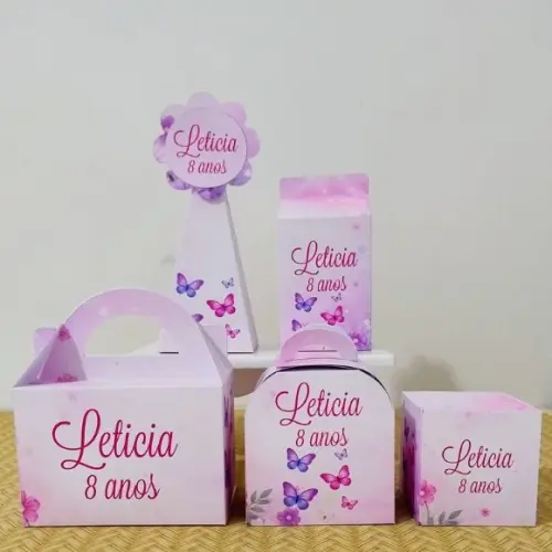 Kit 50 Personalizados Borboleta Pegue e Monte