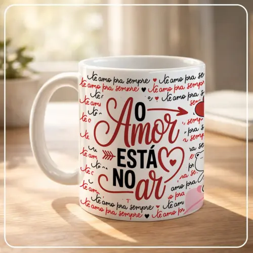 Caneca Porcelana para presentear Dia dos Namorados - O amor está no ar