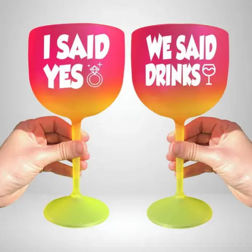 Taça de Gin Degradê I Said Yes e We Said Drinks
