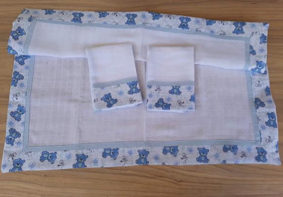 Kit Fralda de Cobrir com Fraldas de Boca Ursinho