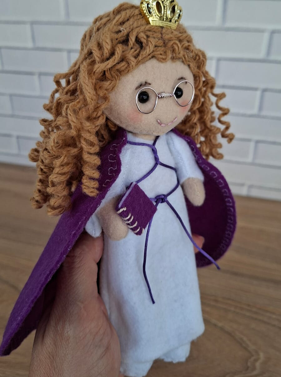 Bonequinha Honorável Rainha Filhas de Jó