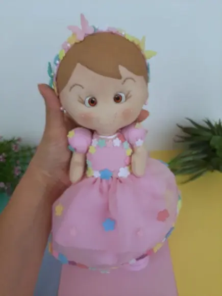 Boneca Bebê De Feltro Vestido Floral