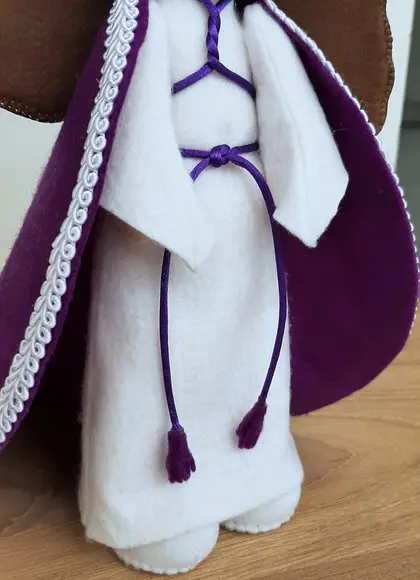 Boneca de Feltro Honorável Rainha Filha de Jó
