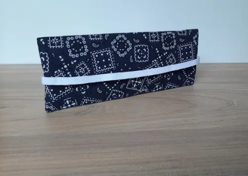 Estojo com Elástico para Caderno