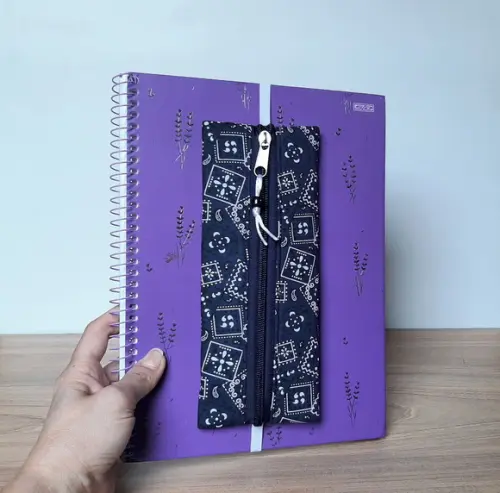 Estojo com Elástico para Caderno