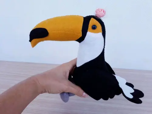 Tucano de feltro