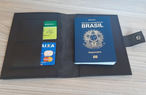 Porta passaporte personalizado