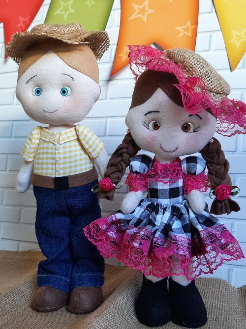 Kit boneca de feltro casal junino