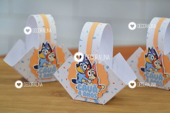 Lembrancinha Bluey e Bingo Cestinha Bluey e Bingo Porta Bombom