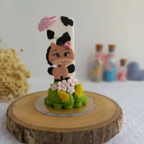 Vela de Biscuit Fazendinha Menina