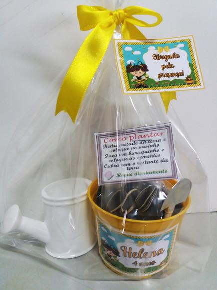 Kit Ecológico com Regador Plástico - Abelhinha