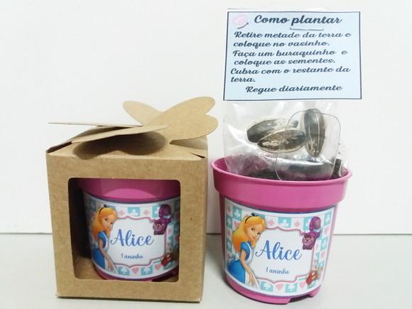 Lembrancinha para Plantar Alice no País das Maravilhas