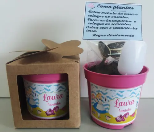 Lembrancinha para Plantar Alice no País das Maravilhas