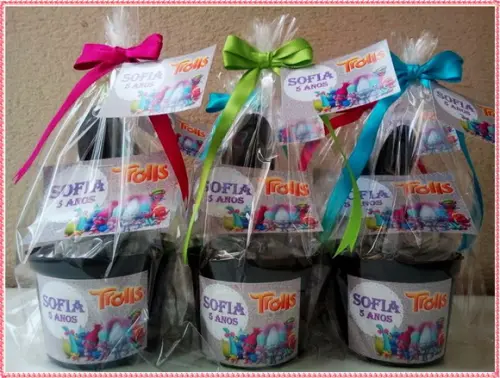 Lembrança Kit Ecológico Médio Trolls