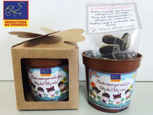 Lembrancinha para Plantar Dia das Crianças