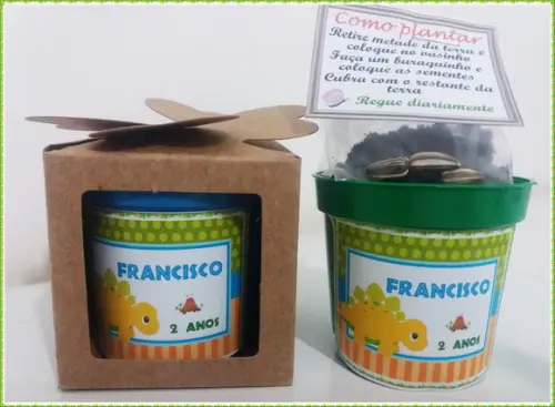 Lembrancinha para Plantar Dinossauro