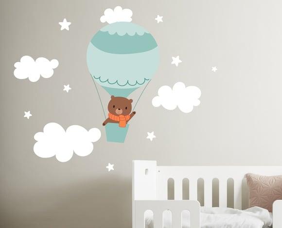 Adesivo de Parede Balão com Raposa e Nuvens