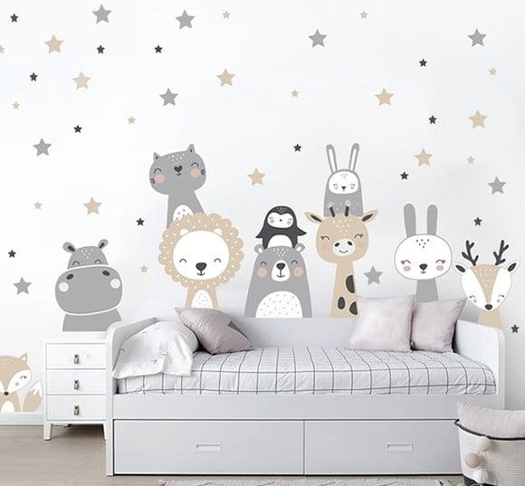 Adesivo de Parede Bichinhos + Estrelas