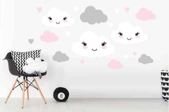 Adesivo nuvens com carinha