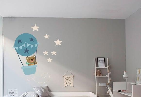 Adesivo ursinho no balão + estrelas