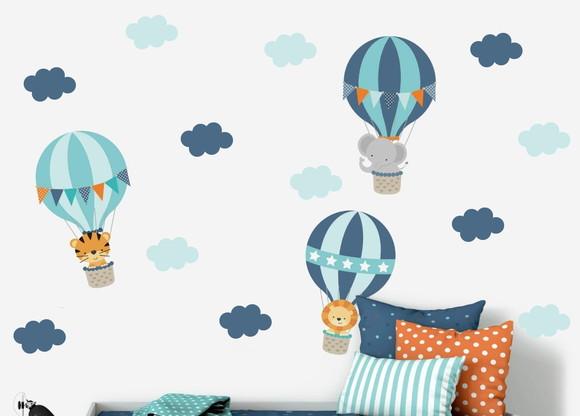 Adesivo de Parede Balões com Bichinhos + Nuvens