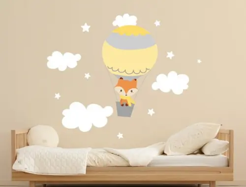 Adesivo de Parede Balão com Raposa, Nuvens e Estrelas