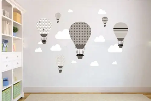 Adesivo de Parede Balões + Nuvens