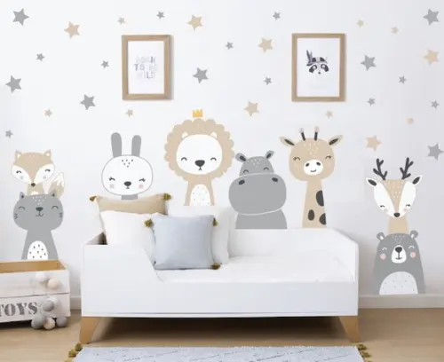 Adesivo de Parede Bichinhos e Estrelas