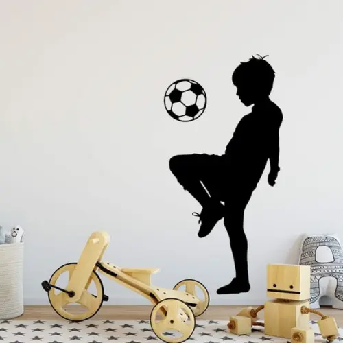 Adesivo de Parede Menino Jogando Bola - Adesivo Futebol