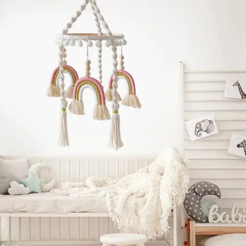 Móbile Estilo Boho com Arco-íris, em Macramê
